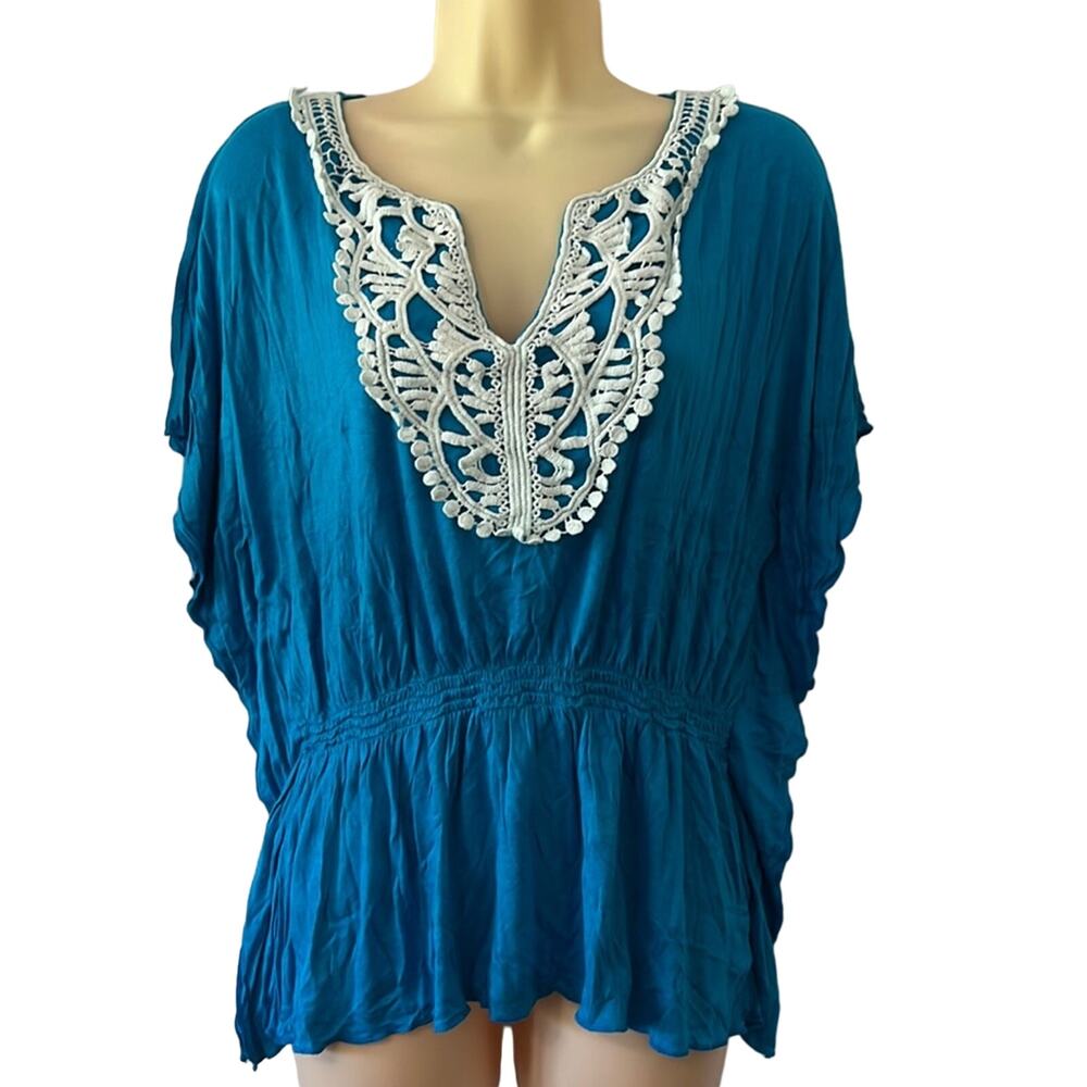 AGB Size S Peacock Blue Knit Top with White Lace Appliqué Elastic Waist